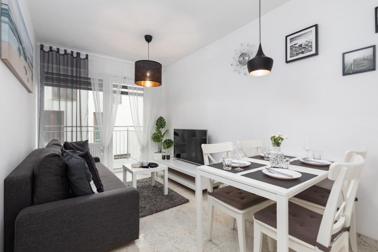 Kapitanski Mostek Apartments Kolobrzeg By Noclegi Renters Exterior foto